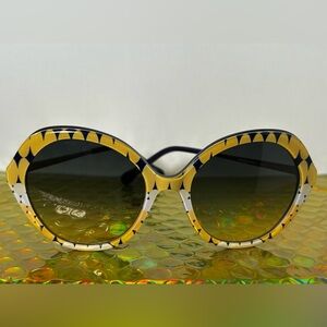 Trina Turk- Mod Circles- Women’s, Polarized sunglasses